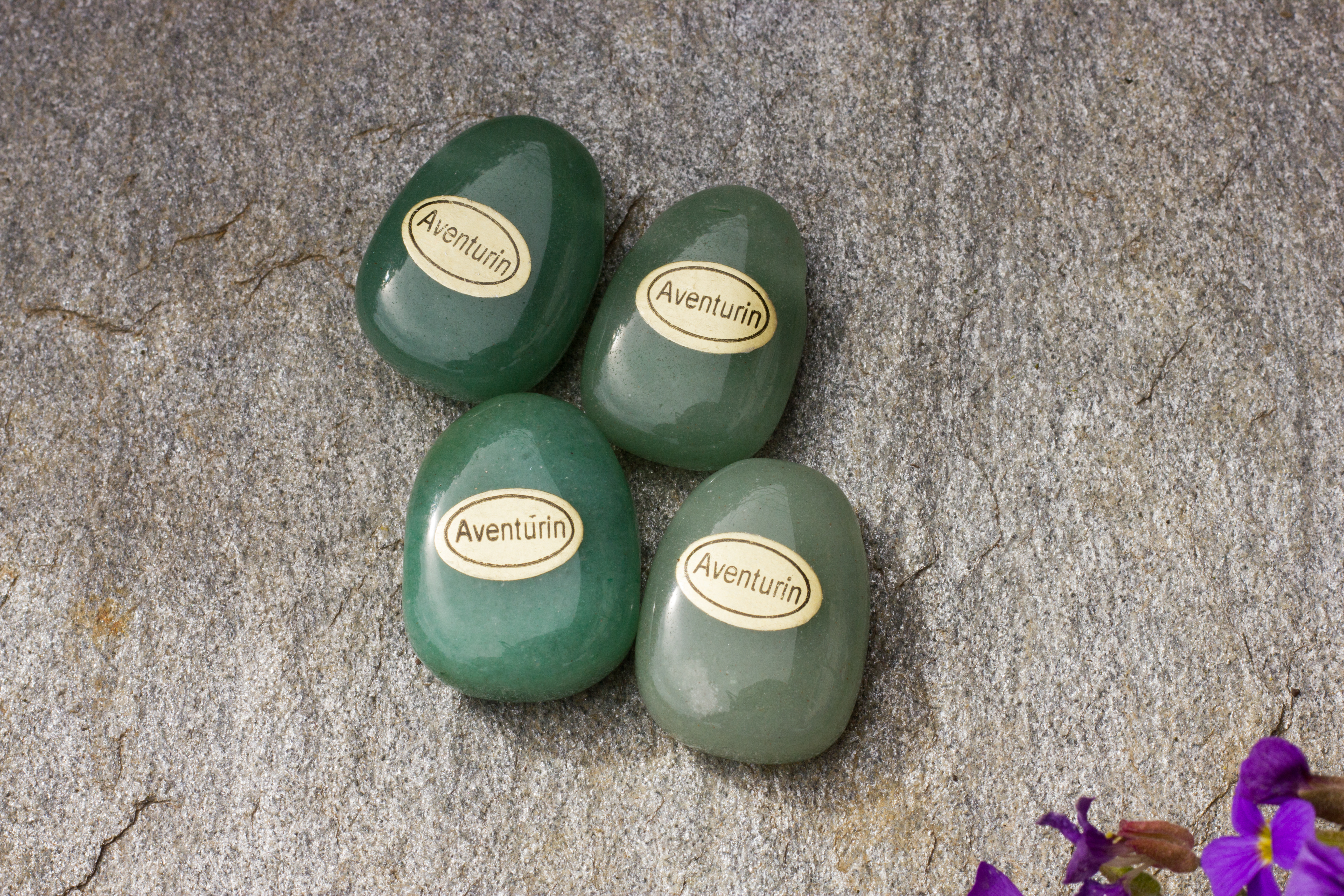 Trommelsteine gebohrt 2 - 3 cm - Auswahl möglich