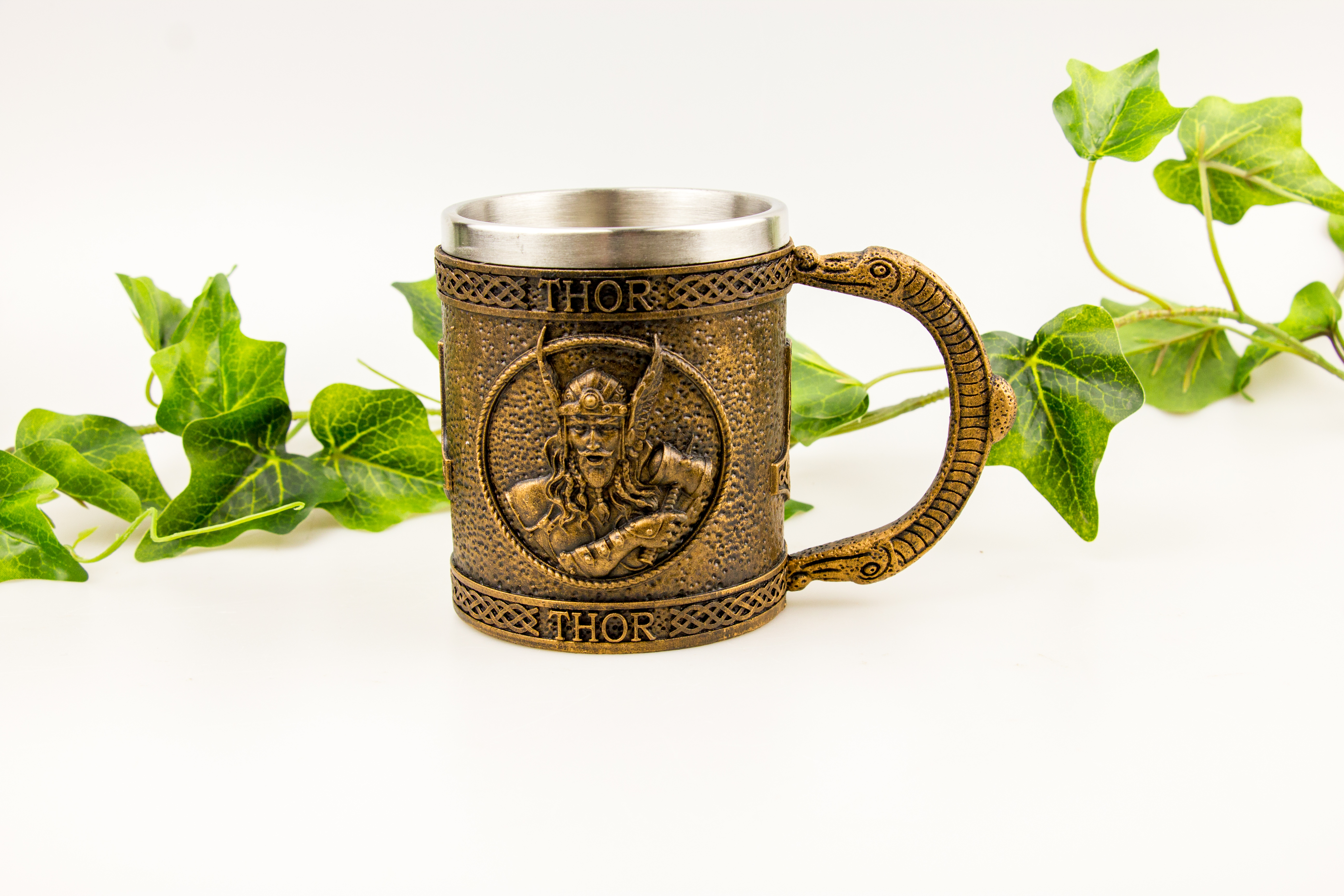 Wikinger Becher Thor - aus Resin Wikinger Becher Thor - aus Resin